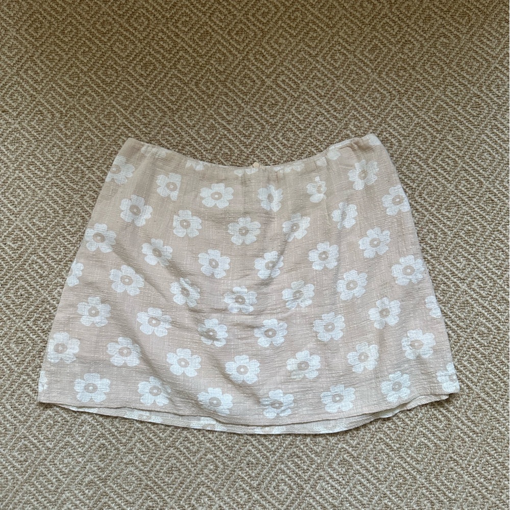 Princess polly flower mini skirt